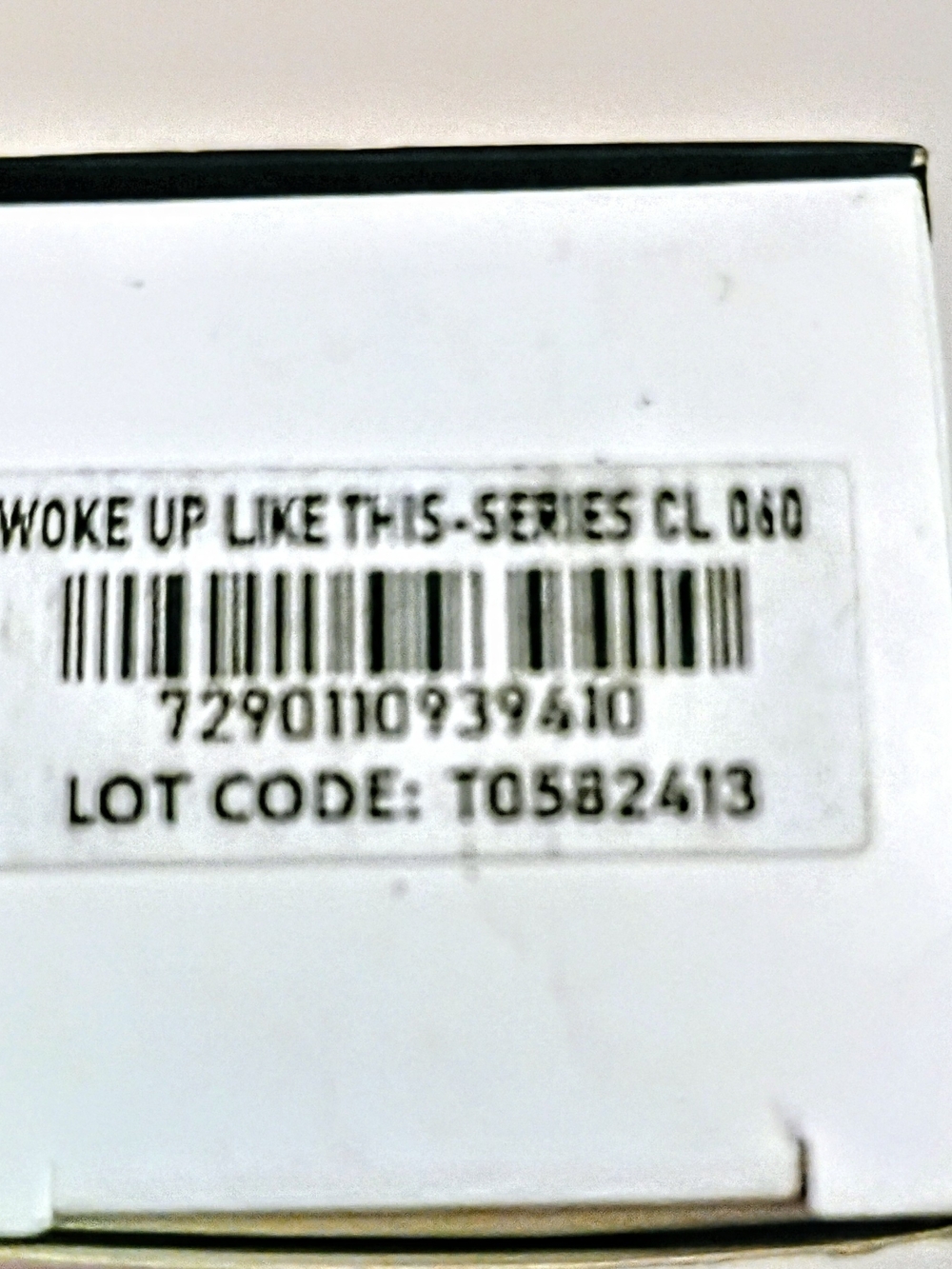 IL MAKIAGE Woke Up Like This Foundation Shade #60 - Picture 2 of 3